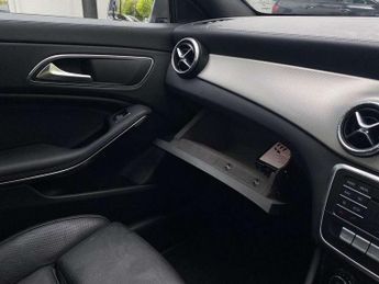 Mercedes-Benz CLA CLA 220d [177] Sport 4dr Tip Auto