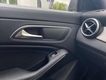 Mercedes-Benz CLA CLA 220d [177] Sport 4dr Tip Auto