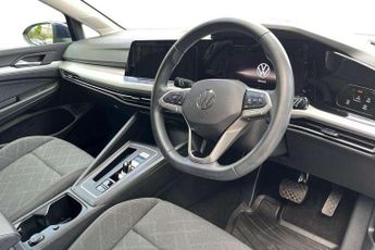 Volkswagen Golf 1.5 eTSI 150 Life 5dr DSG