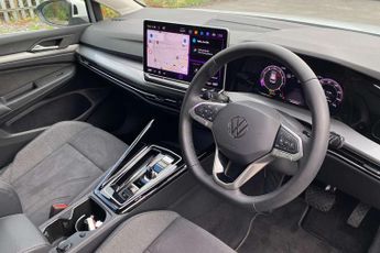 Volkswagen Golf 1.5 eTSI 150 Style 5dr DSG