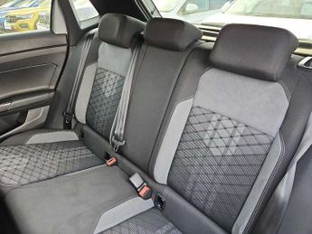 Volkswagen Polo 1.0 TSI 110 R-Line 5dr DSG