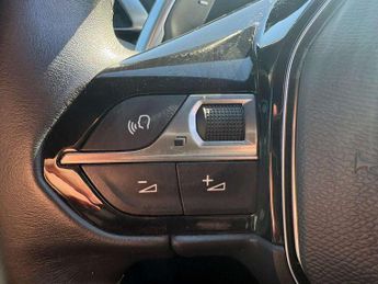 Peugeot 3008 1.2 PureTech Allure Premium+ 5dr EAT8