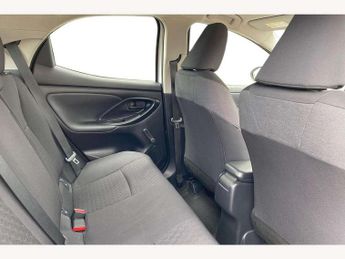 Toyota Yaris 1.5 Hybrid Icon 5dr CVT