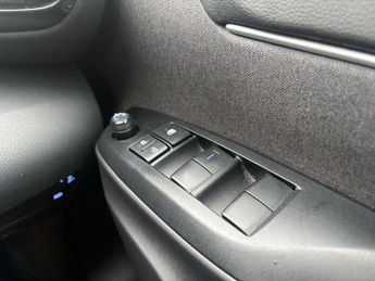 Toyota Yaris Cross 1.5 Hybrid Design 5dr CVT