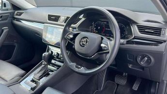 Skoda Superb 2.0 TSI 280 Laurin + Klement 4x4 5dr DSG