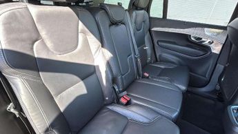 Volvo XC90 2.0 B6P Ultimate Dark 5dr AWD Geartronic