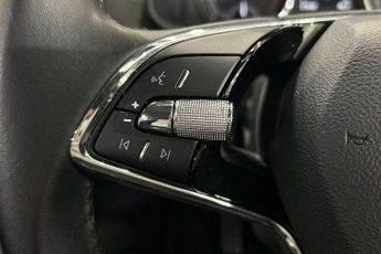 Skoda Kamiq 1.0 TSI 110 SE 5dr DSG