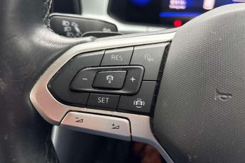 Volkswagen T-Roc 1.5 TSI Life 5dr DSG