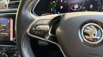 Skoda Superb 1.4 TSI iV SE L DSG 5dr