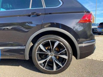 Volkswagen Tiguan 2.0 TSI 4Motion R-Line 5dr DSG