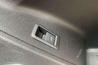 Audi Q3 35 TFSI S Line 5dr S Tronic