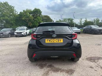 Toyota Yaris 1.5 Hybrid Design 5dr CVT
