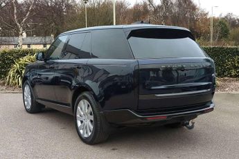 Land Rover Range Rover 3.0 D300 SE 4dr Auto