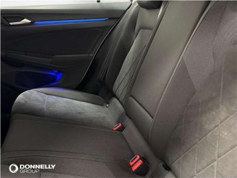 Volkswagen Golf 1.4 TSI eHybrid Style 5dr DSG