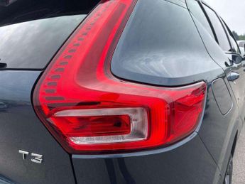 Volvo XC40 1.5 T3 [163] R DESIGN 5dr Geartronic