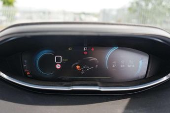 Peugeot 3008 1.6 Hybrid 225 Allure Premium 5dr e-EAT8