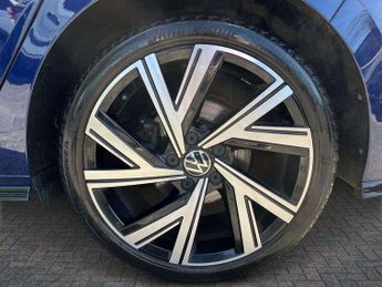 Volkswagen Golf 2.0 TDI 150 R-Line 5dr DSG
