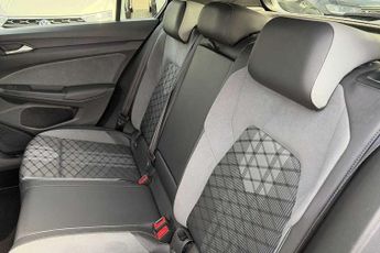 Volkswagen Golf 1.5 eTSI 150 R-Line 5dr DSG