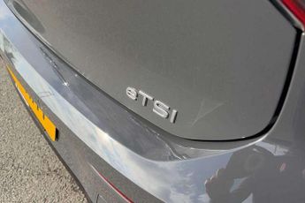 Volkswagen Golf 1.5 eTSI 150 R-Line 5dr DSG