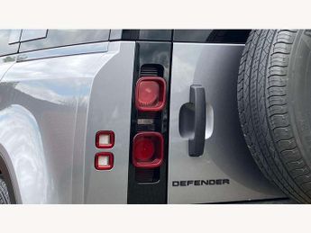 Land Rover Defender 2.0 D200 110 5dr Auto
