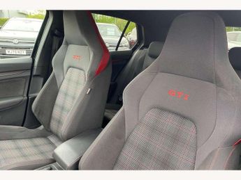 Volkswagen Golf 2.0 TSI GTI 5dr DSG