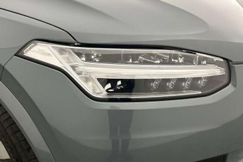 Volvo XC90 2.0 B5D [235] R DESIGN 5dr AWD Geartronic