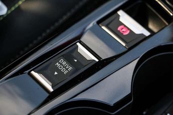 Peugeot 208 1.2 Hybrid 145 GT 5dr e-DSC6