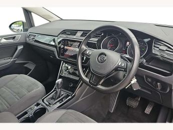 Volkswagen Touran 1.5 TSI EVO SEL 5dr DSG
