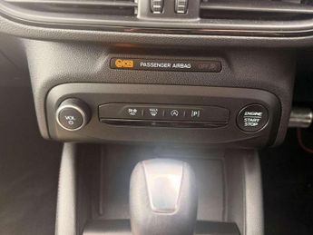 Ford Focus 1.0 EcoBoost Hybrid mHEV 155 ST-Line X 5dr Auto