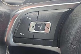 Volkswagen Polo 1.0 TSI 95 R-Line 5dr DSG