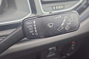 Volkswagen Polo 1.0 TSI 95 R-Line 5dr DSG