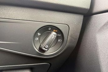 Volkswagen Tiguan 2.0 TDI R-Line 5dr DSG