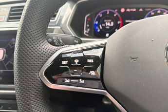 Volkswagen Tiguan 2.0 TDI R-Line 5dr DSG