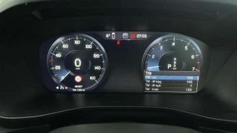 Volvo XC40 1.5 T3 [163] R DESIGN 5dr Geartronic