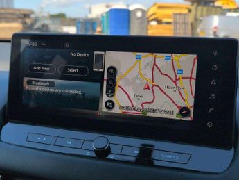 Nissan Qashqai 1.3 DiG-T MH 158 N-Connecta 5dr Xtronic