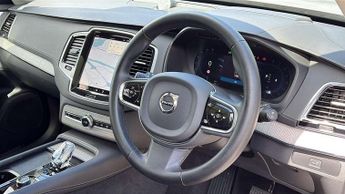 Volvo XC90 2.0 B6P Ultimate Dark 5dr AWD Geartronic