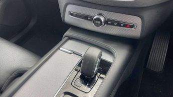Volvo XC90 2.0 B5P [250] Core 5dr AWD Geartronic