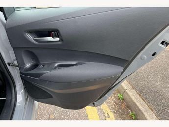Toyota Corolla 1.8 VVT-i Hybrid Icon Tech 5dr CVT