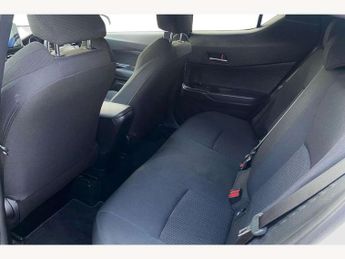 Toyota C-HR 1.8 Hybrid Design 5dr CVT