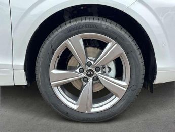 Audi Q3 1.5 TFSI S Line 5dr S Tronic