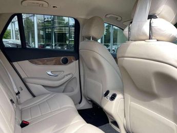 Mercedes-Benz GLC GLC 220d 4Matic Sport 5dr 9G-Tronic