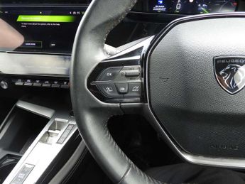 Peugeot 308 1.2 PureTech Allure Premium 5dr EAT8