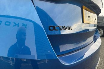 Skoda Octavia 1.5 TSI 150 e-TEC Sportline 5dr DSG