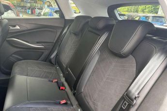 Vauxhall Grandland 1.6 Plug-in Hybrid Ultimate 5dr Auto