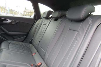 Audi A4 45 TFSI 265 Quattro Black Edition 5dr S Tronic