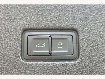 Audi Q8 SQ8 TFSI Quattro 5dr Tiptronic