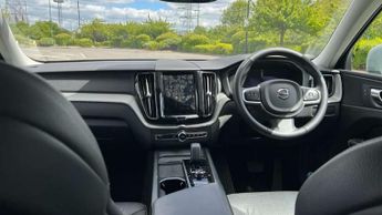 Volvo XC60 2.0 B5P Core 5dr AWD Geartronic