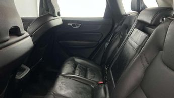 Volvo XC60 2.0 B4D Momentum 5dr Geartronic