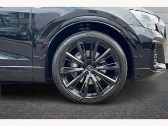 Audi Q8 55 TFSI Quattro Black Edition 5dr Tiptronic