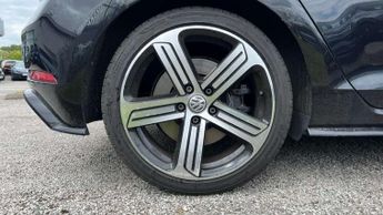 Volkswagen Golf 2.0 TSI 300 R 5dr 4MOTION DSG